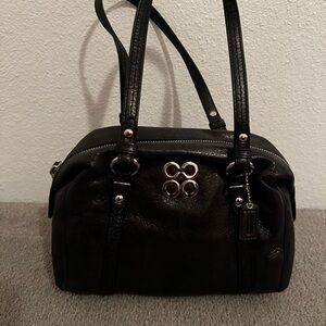 Coach small purse, shoulder bag